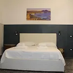 Bed & Breakfast La Del Centro Storico Neapol
