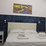 La Del Centro Storico 4* Neapol
