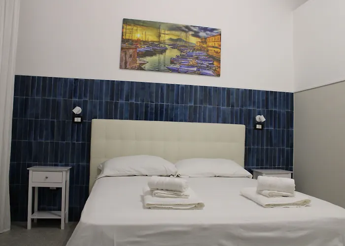 La Del Centro Storico 4* ナポリ