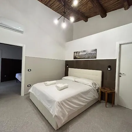 La Del Centro Storico