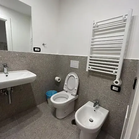 La Del Centro Storico Bed and Breakfast Νάπολη